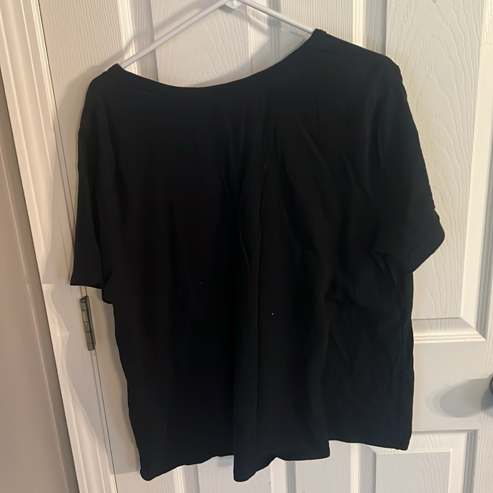 Ava & Viv Black v neck t shirt size 2X - Picture 2 of 2